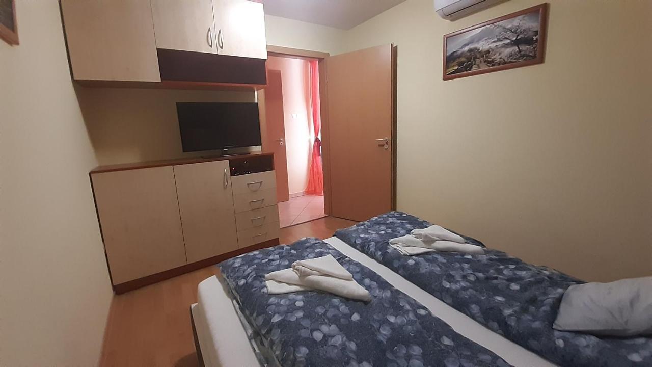 Elizabet Apartman A Belvarosban Szarvas Eksteriør billede